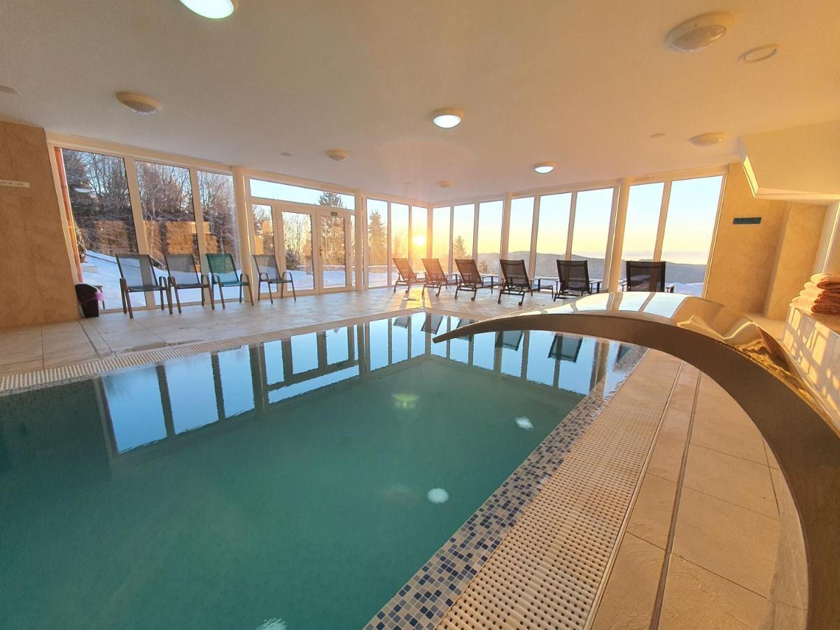 Wellness Hotel Chata Jana Lopeník 外观 照片