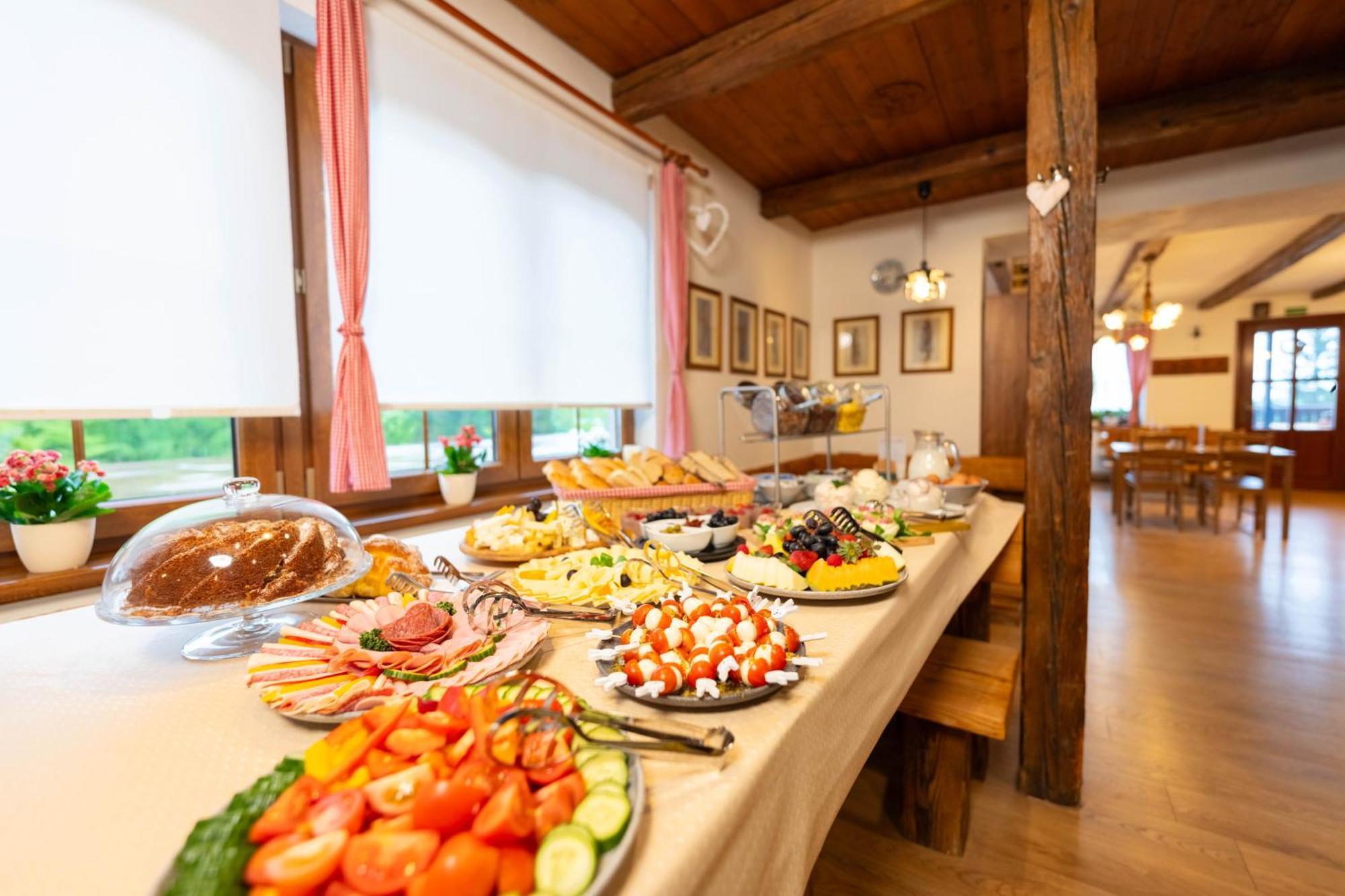 Wellness Hotel Chata Jana Lopeník 外观 照片