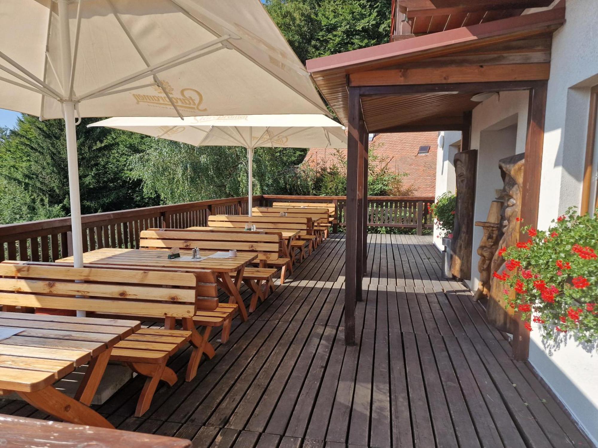 Wellness Hotel Chata Jana Lopeník 外观 照片